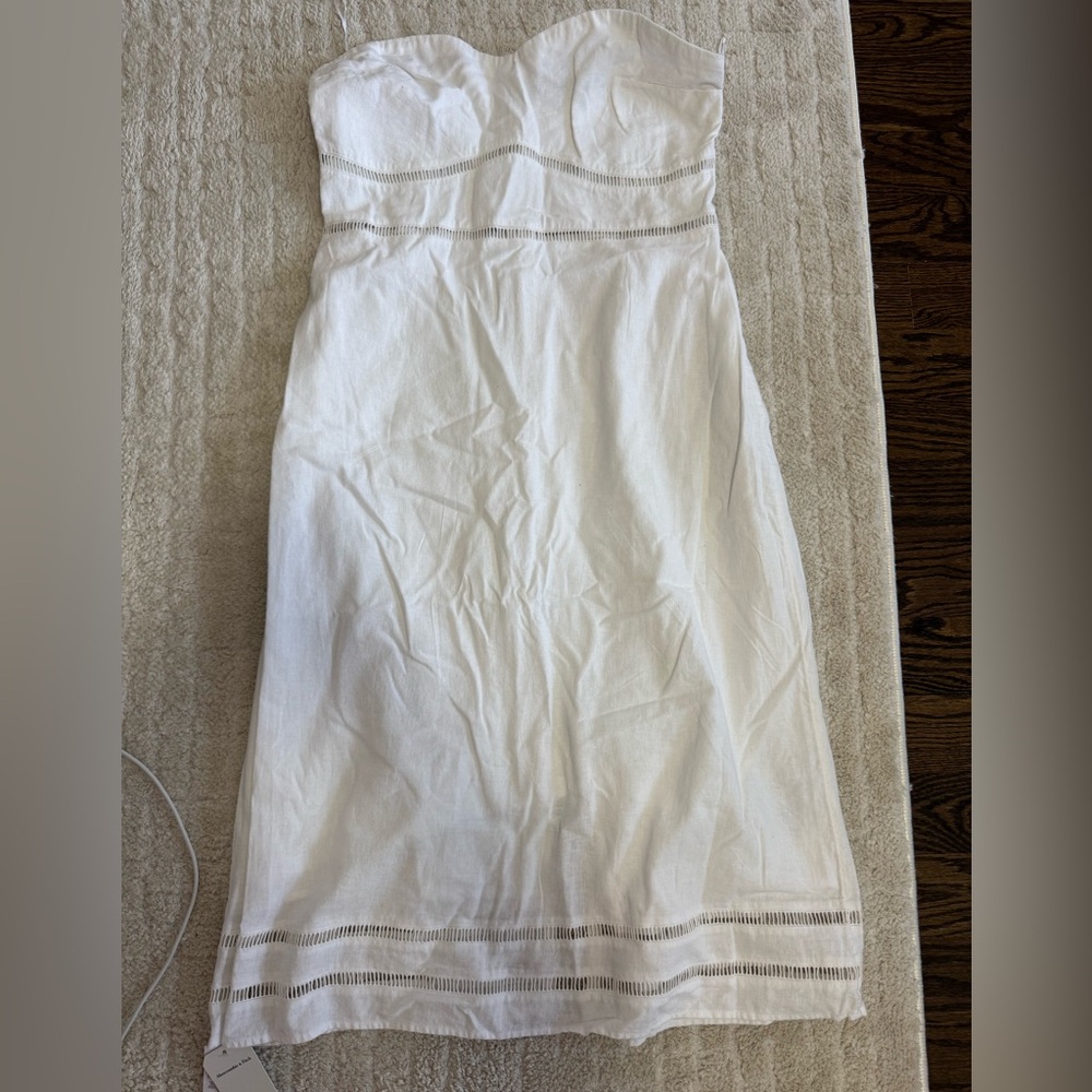 Abercrombie & Fitch White Strapless Linen Dress